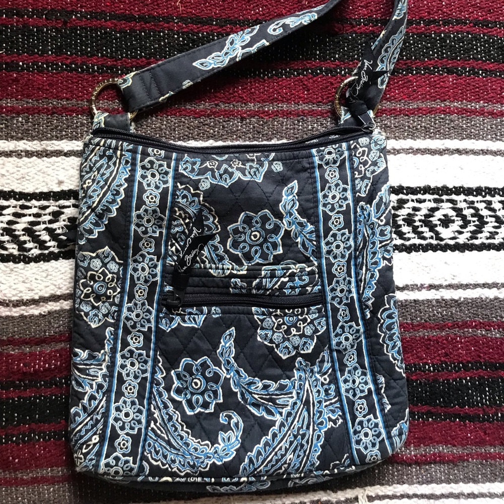 Vera Bradley crossbody purse